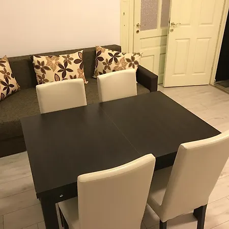 Athena Апартаменти